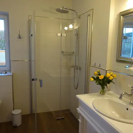 Апартаменты Luetten Uttied *